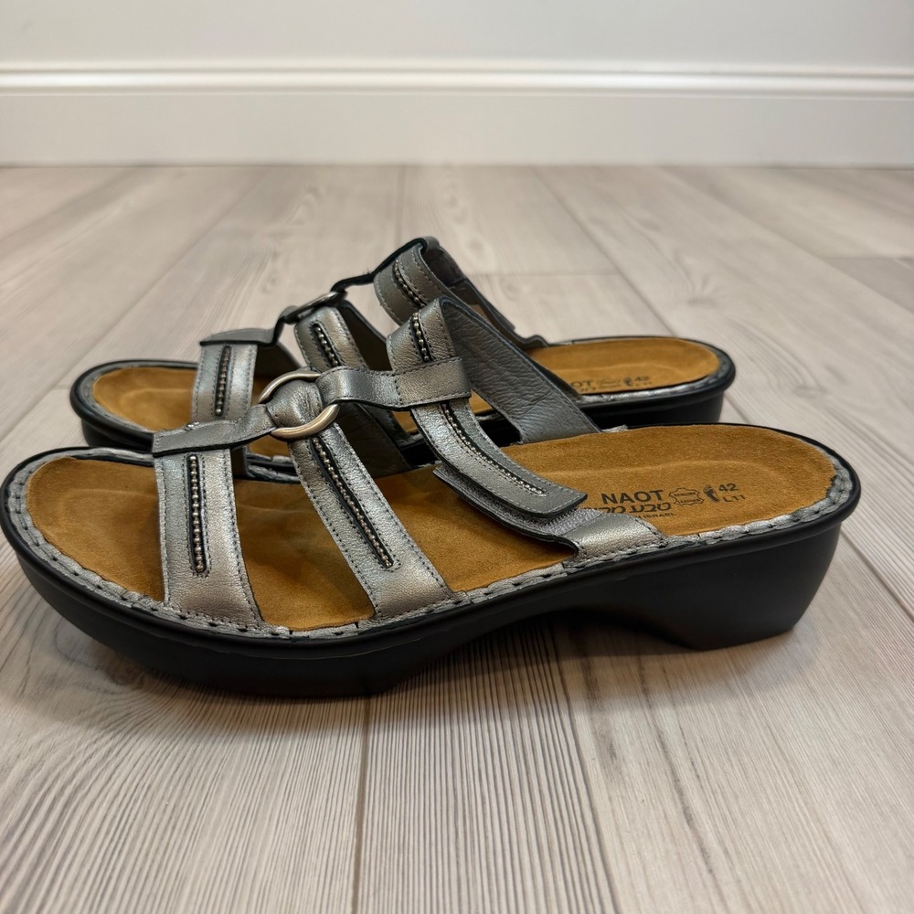 Naot‎ Brasilia Sterling Leather Sandals Silver Metallic Slides Womens 42 L11 NEW